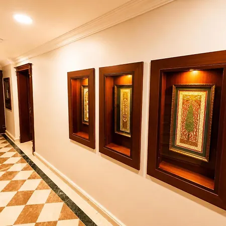 Glk Premier Regency Suites & Spa-3